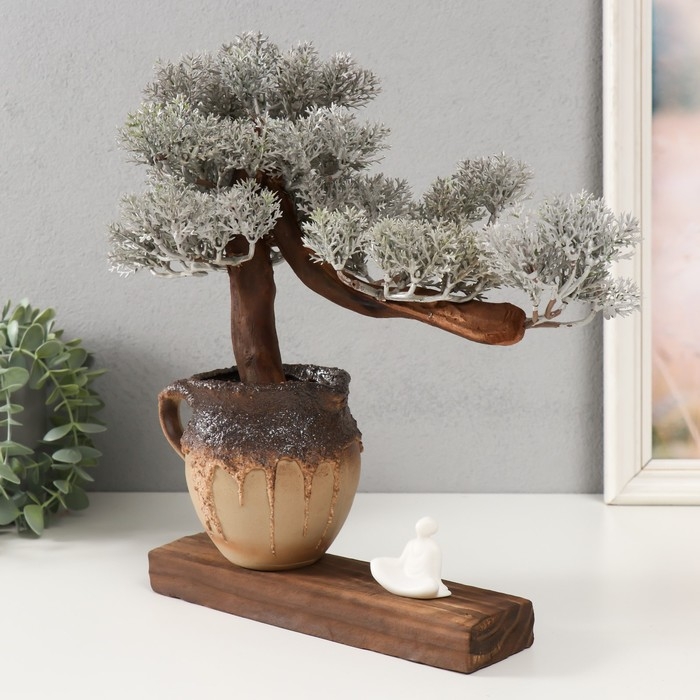 Сувенир дерево, фарфор Сувенир дерево, фарфор "Маленький Будда под деревом" 31,2х44,5х7,8 см