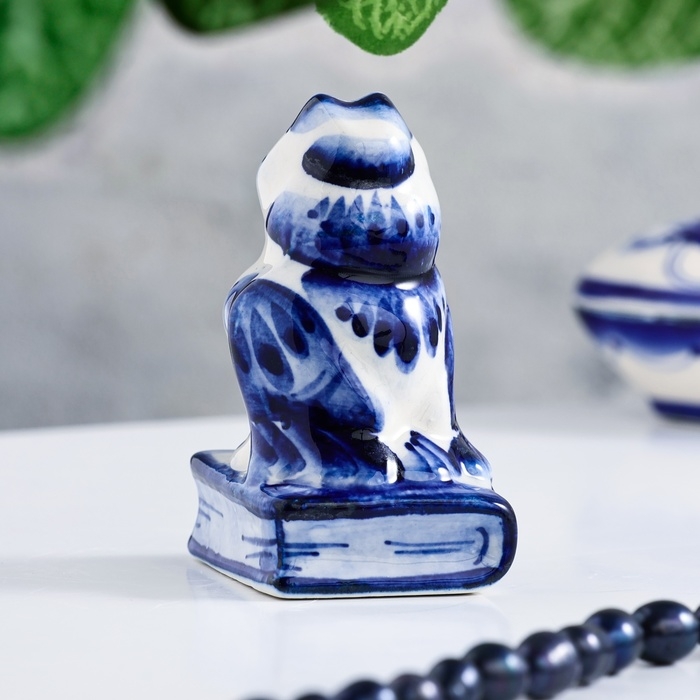 Сувенир &laquo;Сова на книгах&raquo;, 8 см, гжель