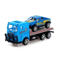 Грузовик инерционный «Эвакуатор» с машиной, цвета МИКС. Грузовик инерционный «Эвакуатор» с машиной, цвета МИКС.