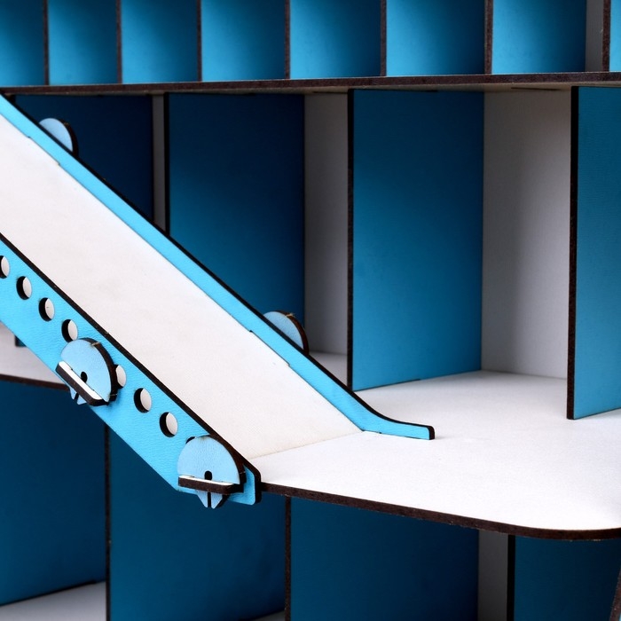 Сборная игрушка из дерева «Автопарковка цветная» Сборная игрушка из дерева «Автопарковка цветная»