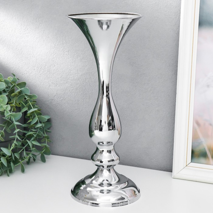 Подсвечник металл на 1 свечу Подсвечник металл на 1 свечу "Изящный" серебристый 32х13х13 см