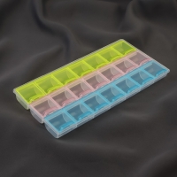 Органайзер для рукоделия, 21 отделение, 21,5 &times; 10,5 &times; 2 см, цвет МИКС