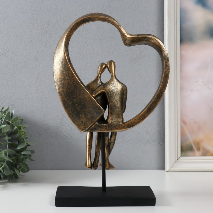 Сувенир полистоун Сувенир полистоун "Двое в сердечке" под металл 19,4х10,4х31,5 см