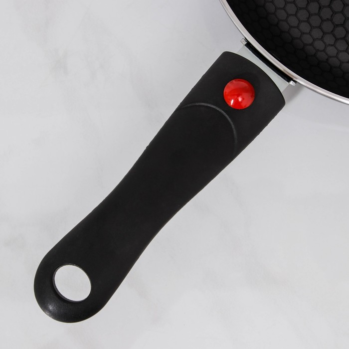 Сковорода Forever, d=20 см, съёмная ручка, стеклянная крышка, антипригарное покрытие, цвет чёрный Сковорода Forever, d=20 см, съёмная ручка, стеклянная крышка, антипригарное покрытие, цвет чёрный