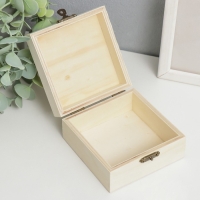 Шкатулка для росписи дерево "Квадрат" 4,8х10х10 см Шкатулка для росписи дерево "Квадрат" 4,8х10х10 см