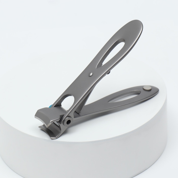 Кусачки - книпсер педикюрные «Premium», 8,5 см, цвет серебристый Кусачки - книпсер педикюрные «Premium», 8,5 см, цвет серебристый