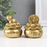 Нэцкэ полистоун под бронзу "Мешки со слитками золото - На богатство" набор 2 шт 4,4х4,4х5 см 99191 Нэцкэ полистоун под бронзу "Мешки со слитками золото - На богатство" набор 2 шт 4,4х4,4х5 см 99191