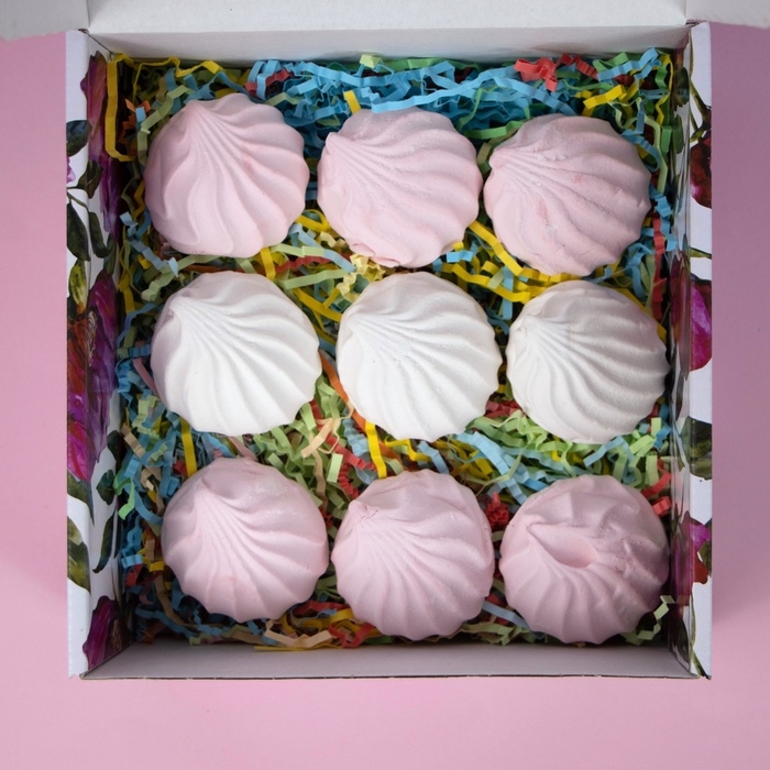 Коробка самосборная, с окном, "Акварельные цветы", 19 х 19 х 9 см