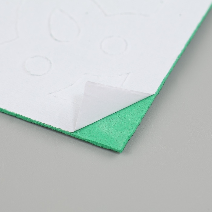 Набор украшений из EVA на клеевой основе Набор украшений из EVA на клеевой основе "Уголок", 4 шт. цвет МИКС