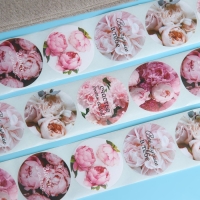 Наклейки для цветов и подарков "Пионы", 4,4 х 4,4 см, 252 шт. Наклейки для цветов и подарков "Пионы", 4,4 х 4,4 см, 252 шт.