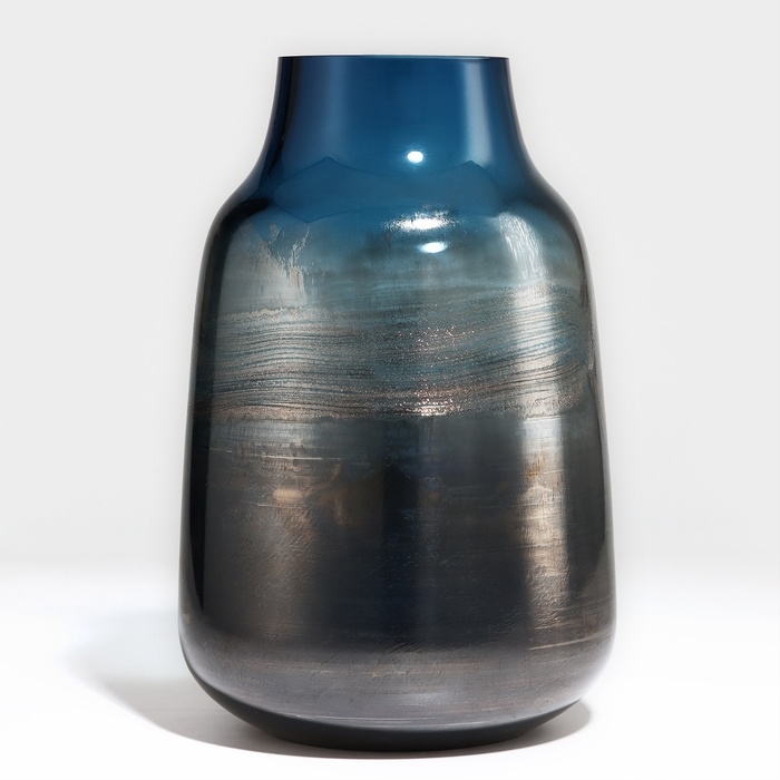 Ваза для цветов «Эльви» из цветного стекла 25 х 16 х 16 см Ваза для цветов «Эльви» из цветного стекла 25 х 16 х 16 см