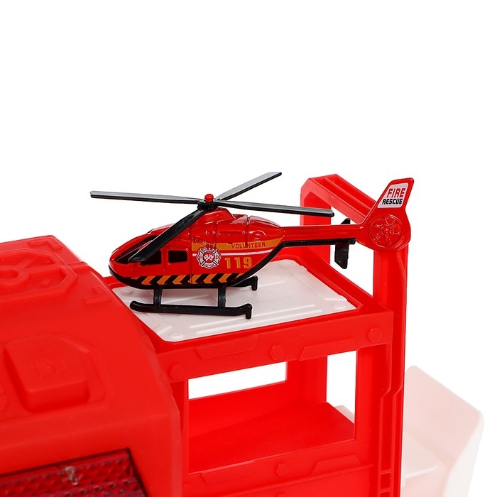 Парковка &laquo;Пожарный участок&raquo;, свет, звук, стреляет водой