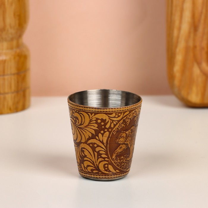 Набор стопок &laquo;Медведь&raquo;, 3 шт, в футляре, 4,5&times;4,5&times;8 см, береста