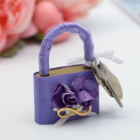 Замок свадебный с ключом «Связаны судьбой навеки». Замок свадебный с ключом «Связаны судьбой навеки».