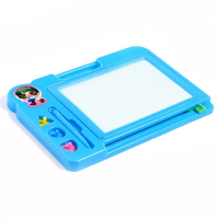 Доска магнитная с цветной крошкой, 3 штампика в комплекте, цвета МИКС Доска магнитная с цветной крошкой, 3 штампика в комплекте, цвета МИКС