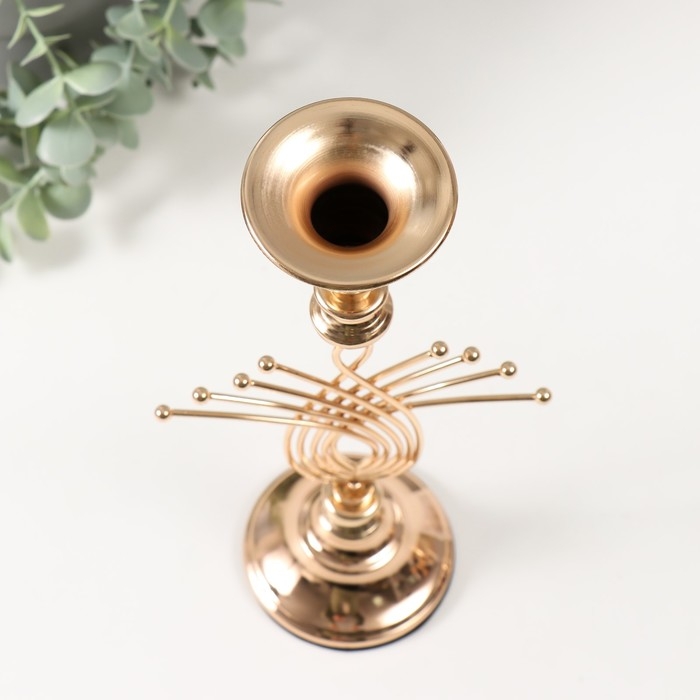 Подсвечник металл на 1 свечу Подсвечник металл на 1 свечу "Золотое сечение" d=2-6 см 8х8х27 см