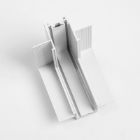 Соединитель встраиваемый для шинопровода (потолок-стена) белый 5х5 см Соединитель встраиваемый для шинопровода (потолок-стена) белый 5х5 см