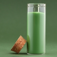 Новогодняя свеча в колбе &laquo;Новый год: Еловые шишки&raquo;