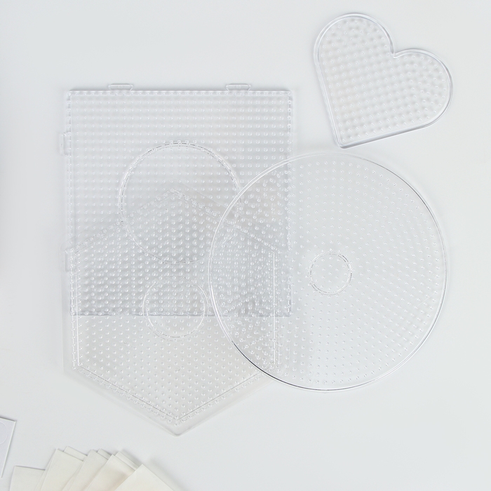 Термомозаика, 24 цвета, светятся в темноте, основа &mdash; 4 шт., пинцет &mdash; 2 шт., магнит &mdash; 5 шт., глазки