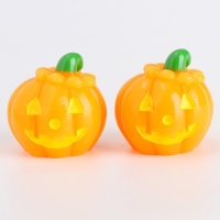 Миниатюра кукольная &laquo;Страшная тыква&raquo;, набор 2 шт., размер 1 шт. &mdash; 2 &times; 2,2 &times; 2 см
