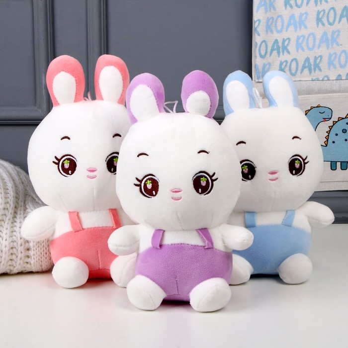 Мягкая игрушка &laquo;Зайка в шортах&raquo;, МИКС