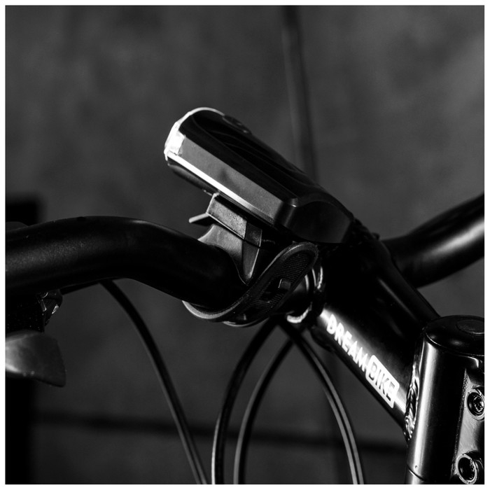 Комплект велосипедных фонарей JY-7043+JY-6068T Комплект велосипедных фонарей JY-7043+JY-6068T