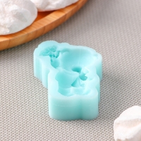 Силиконовый молд «Мишка с букетом», 6,1×4,6×1,4 см, цвет бирюзовый Силиконовый молд «Мишка с букетом», 6,1×4,6×1,4 см, цвет бирюзовый