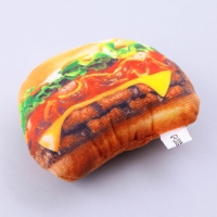 Игрушка для собак с пищалкой «Бургер» из текстиля, 12 х 9,3 см Игрушка для собак с пищалкой «Бургер» из текстиля, 12 х 9,3 см