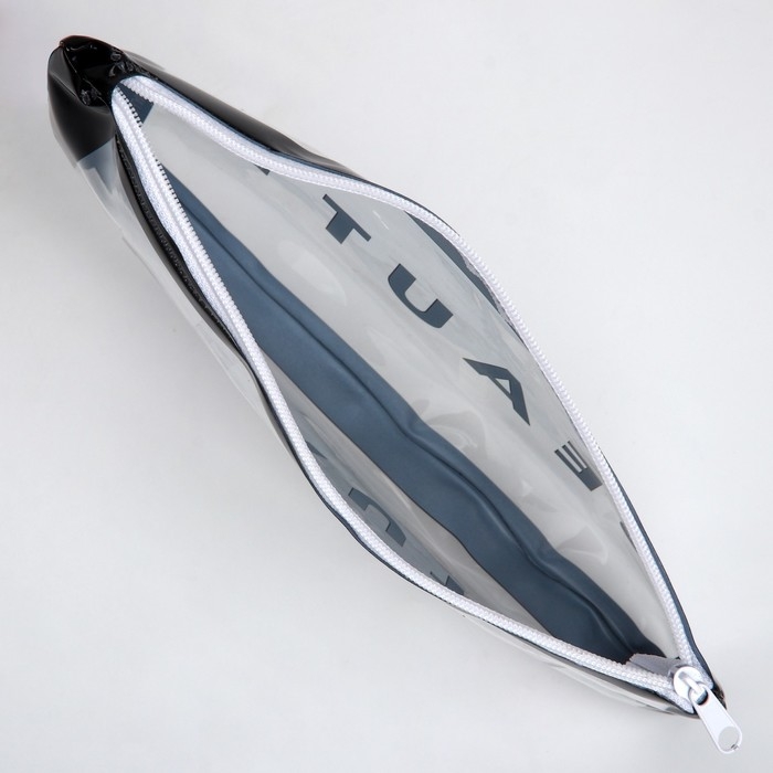 Косметичка-пенал PVC на молнии &laquo;BEAUTY&raquo;