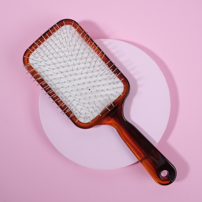 Расчёска массажная, широкая, 9 &times; 24,5 см, цвет &laquo;янтарный&raquo;