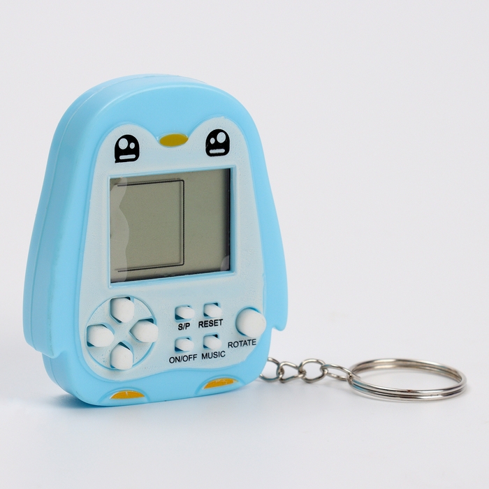 Электронная игра &laquo;Пингвин&raquo; на брелоке, цвета МИКС