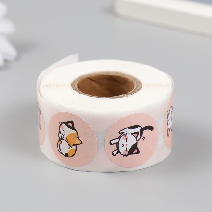 Наклейка бумага Наклейка бумага "Котята" d=2,5 см 500 шт в рулоне 3х6,5х6,5 см