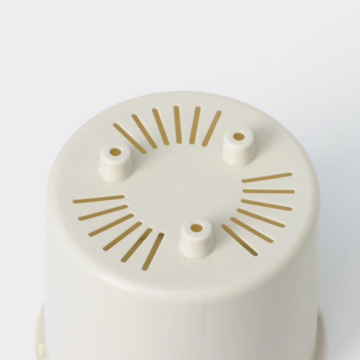 Кашпо для цветов со вставкой «Стив», 650 мл, d=11,5 см, h=10,5 см, цвет белый ротанг Кашпо для цветов со вставкой «Стив», 650 мл, d=11,5 см, h=10,5 см, цвет белый ротанг