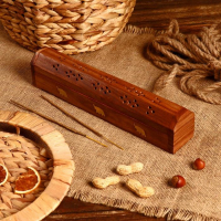 Подставка под благовония "Слоники" дерево 30,5х4х4,5 см Подставка под благовония "Слоники" дерево 30,5х4х4,5 см