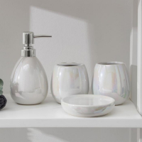 Набор аксессуаров для ванной комнаты Pearl, 4 предмета (мыльница, дозатор для мыла 400 мл, 2 стакана), цвет серый Набор аксессуаров для ванной комнаты Pearl, 4 предмета (мыльница, дозатор для мыла 400 мл, 2 стакана), цвет серый