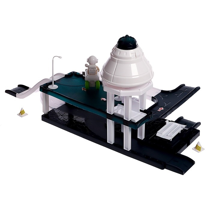 Парковка &laquo;Космическая станция&raquo;, световые эффекты