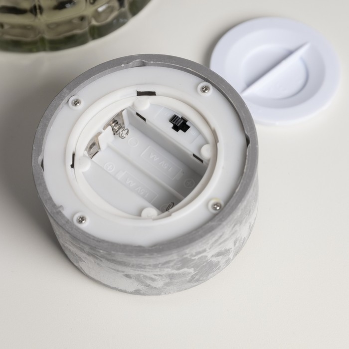 Светодиодная свеча золотистая, 10 &times; 10 &times; 10 см, пластик, стекло, батарейки ААх2 (не в комплекте), свечение тёплое белое