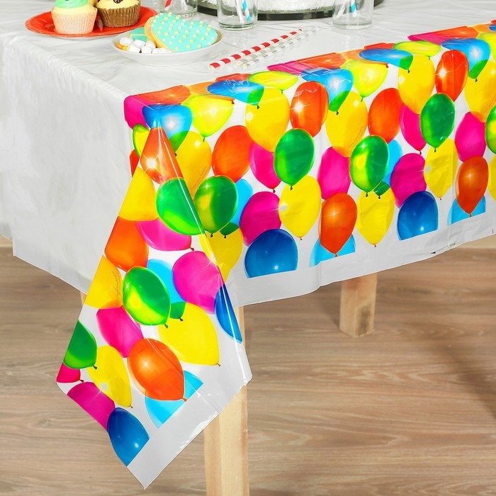 Скатерть одноразовая &laquo;Воздушное настроение&raquo;, 180х137 см