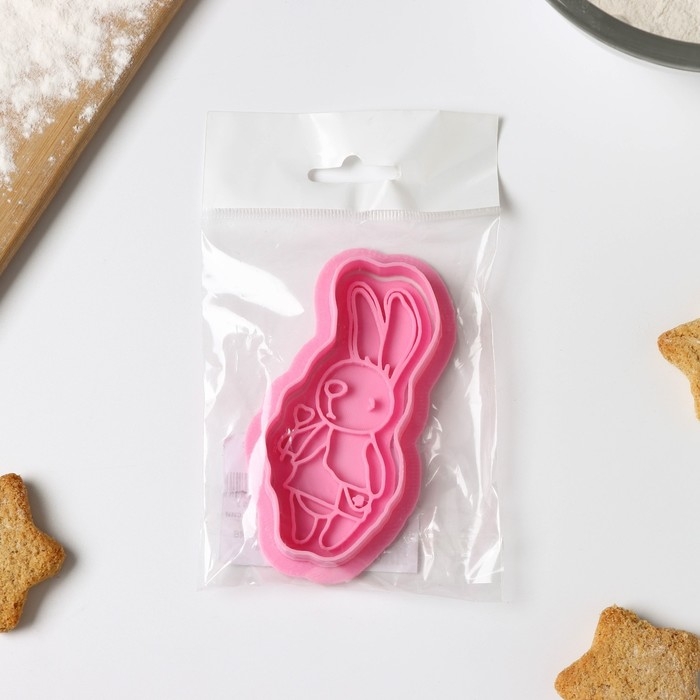 Форма для печенья &laquo;Зайка с леденцом&raquo;, вырубка, штамп, цвет розовый