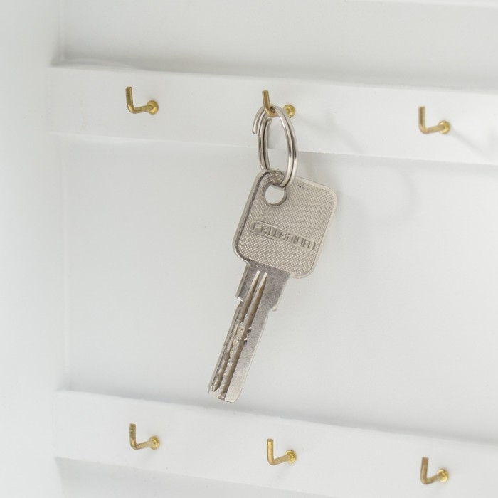 Ключница дерево 6 крючков "Сердце и бант" серый 25,5х7х21 см