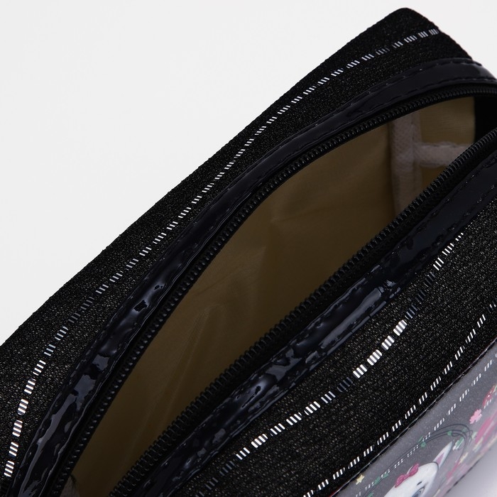 Косметичка на молнии, цвет чёрный