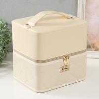 Шкатулка кожзам для косметики "Ромбы и цветы. Этажи" молочная 24,5х20,5х27 см Шкатулка кожзам для косметики "Ромбы и цветы. Этажи" молочная 24,5х20,5х27 см