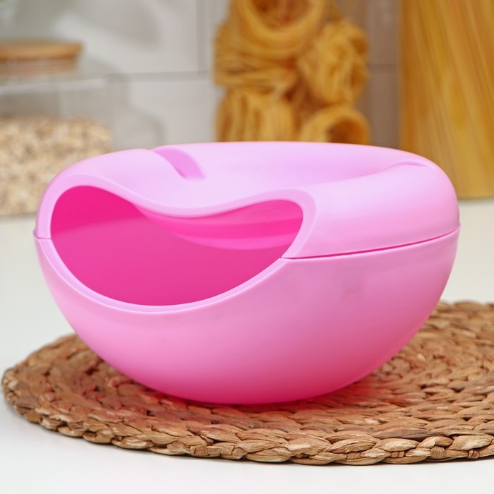 Тарелка пластиковая для семечек и орехов «Плэтэр», 20×11 см, с подставкой для телефона, цвет МИКС Тарелка пластиковая для семечек и орехов «Плэтэр», 20×11 см, с подставкой для телефона, цвет МИКС