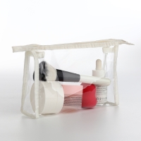 Набор косметичек 2 в 1 на молнии, цвет белый Набор косметичек 2 в 1 на молнии, цвет белый