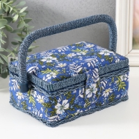 Шкатулка для рукоделия "Полевые цветы на синем" 18х12х9,5 см Шкатулка для рукоделия "Полевые цветы на синем" 18х12х9,5 см