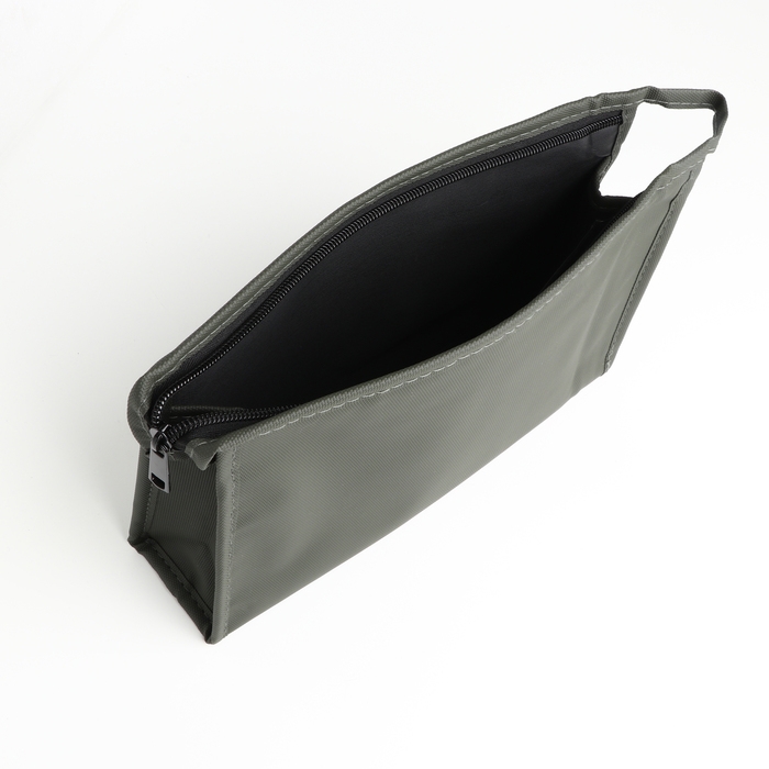 Косметичка на молнии, цвет хаки