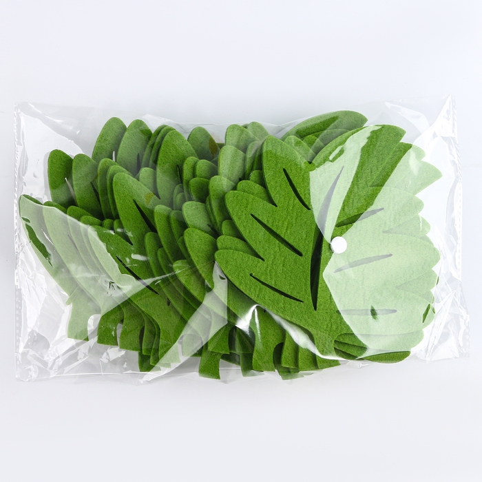 Декор из фетра на клеевой основе, набор 20 шт., размер 1 шт. &mdash; 14,5 &times; 16 см, цвет зелёный