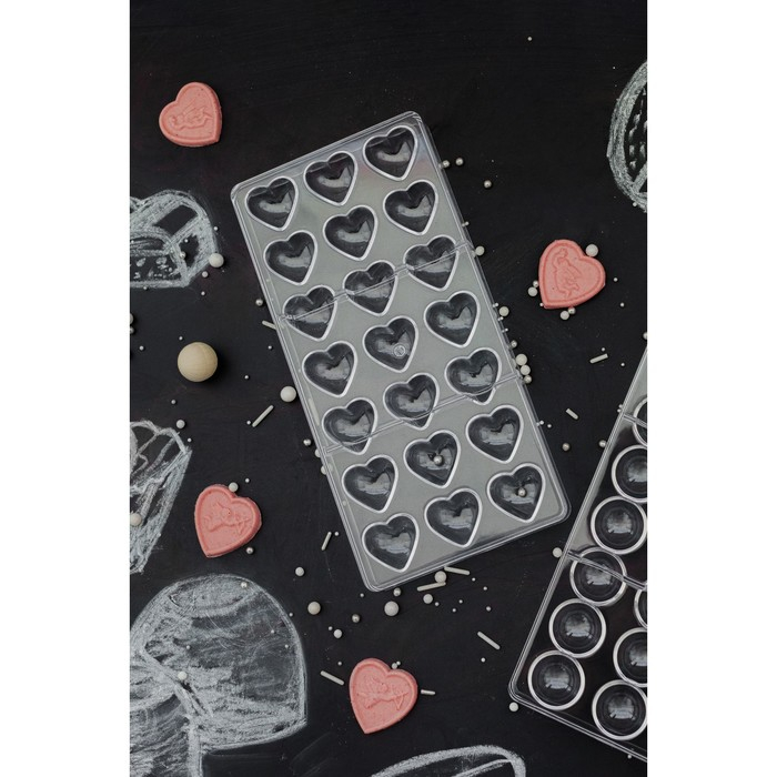 Форма для конфет и шоколада KONFINETTA &laquo;Сердца&raquo;, 27,5&times;13,5 см, 21 ячейка 2&times;3 см, цвет прозрачный