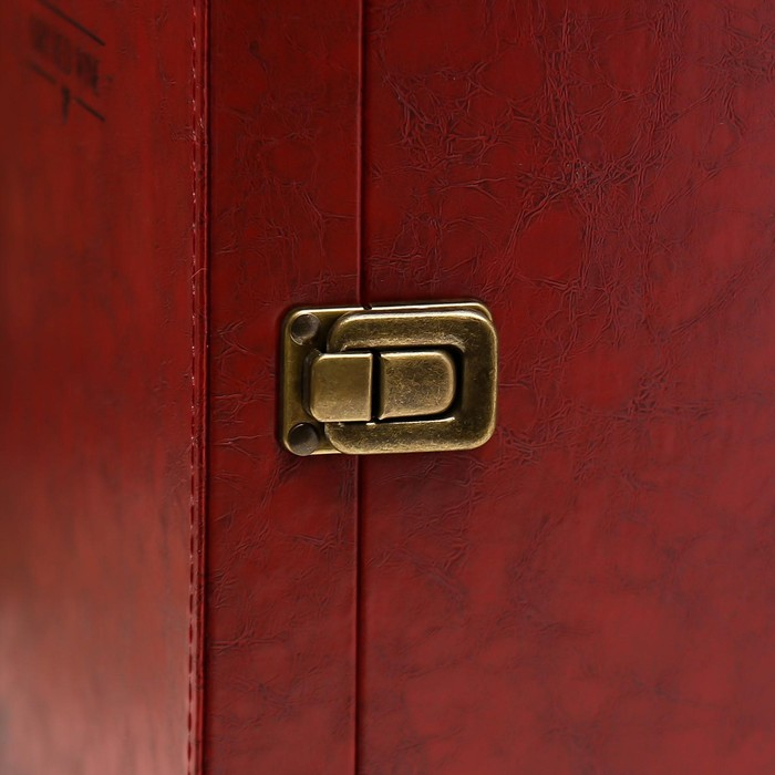 Шкатулка дерево, кожзам под бутылку Шкатулка дерево, кожзам под бутылку "Бордо" 4 предмета 35,5х20х12 см