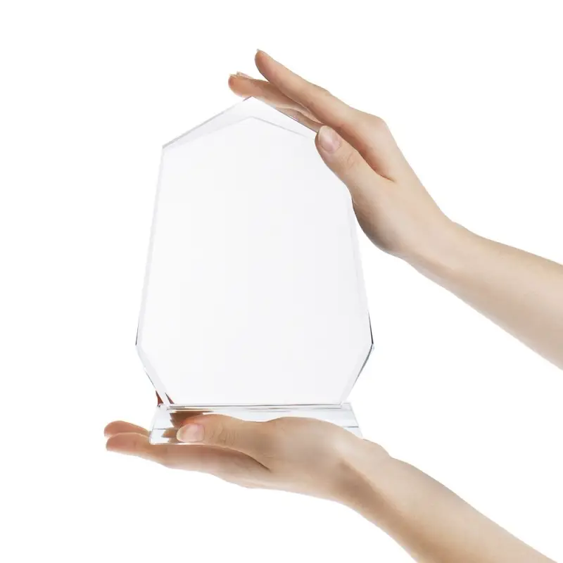 Стела Pictory Polygon Стела Pictory Polygon